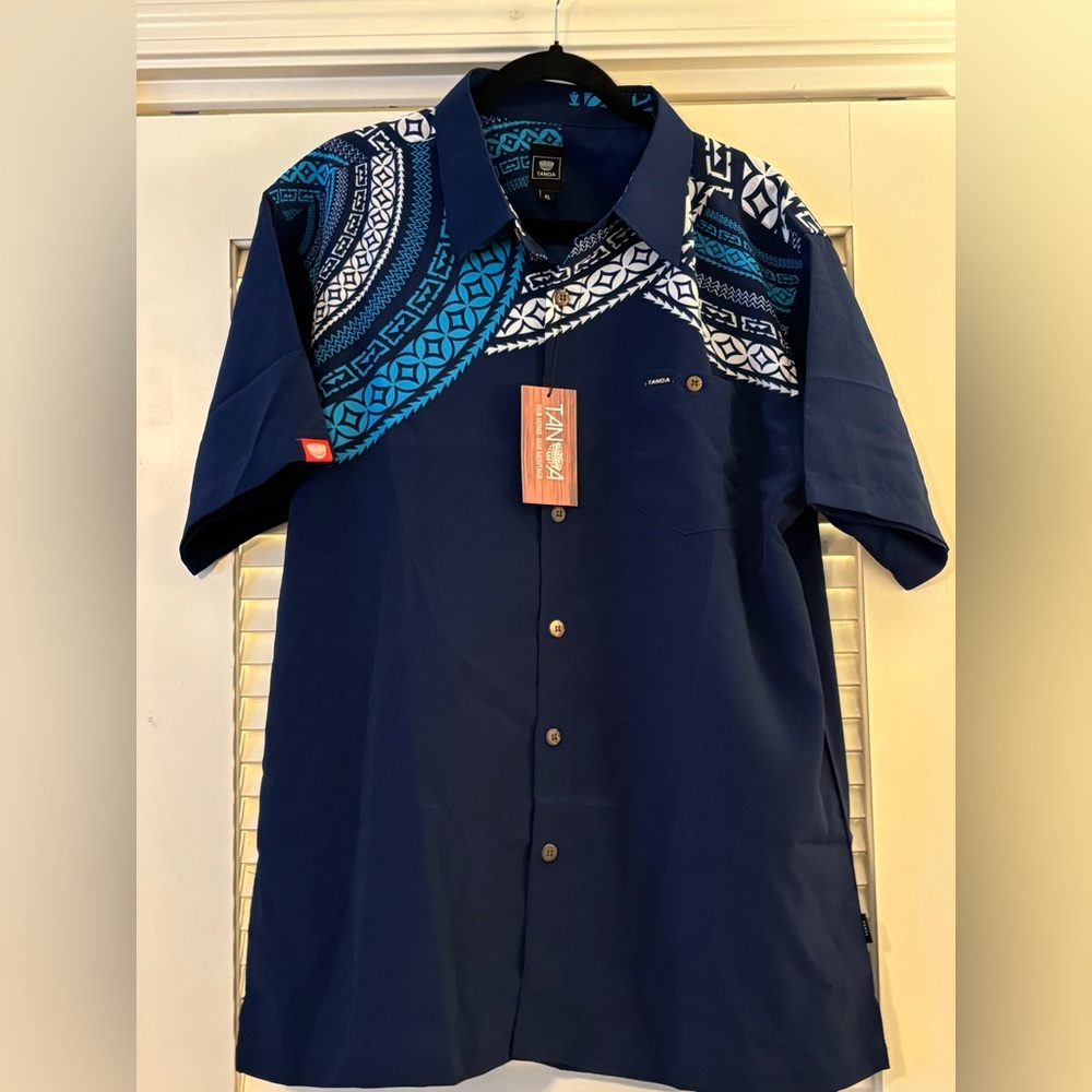 Tanoa Men’s Aloha Shirt - NWT